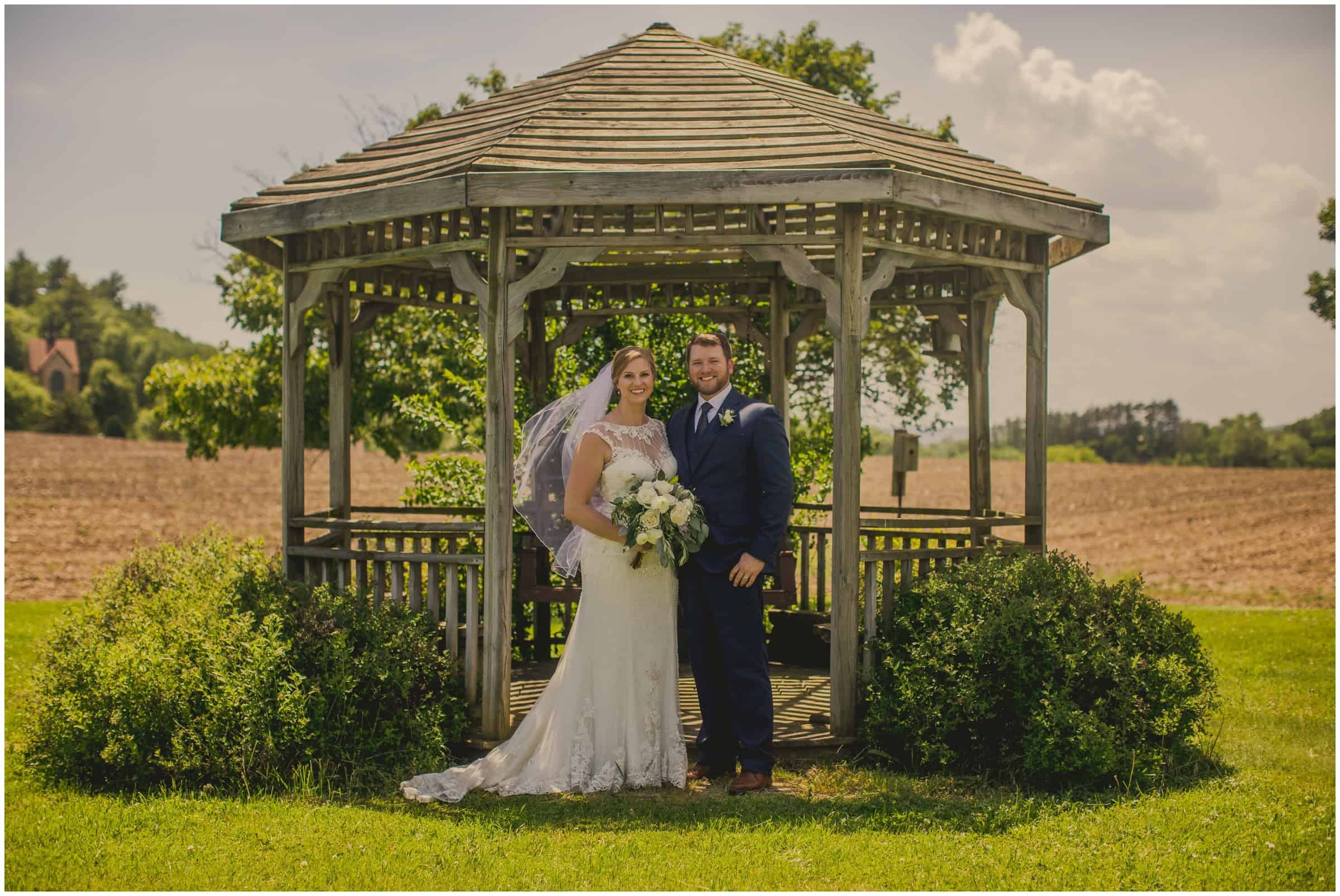 Mt La Crosse Wisconsin Wedding Box Car Photography