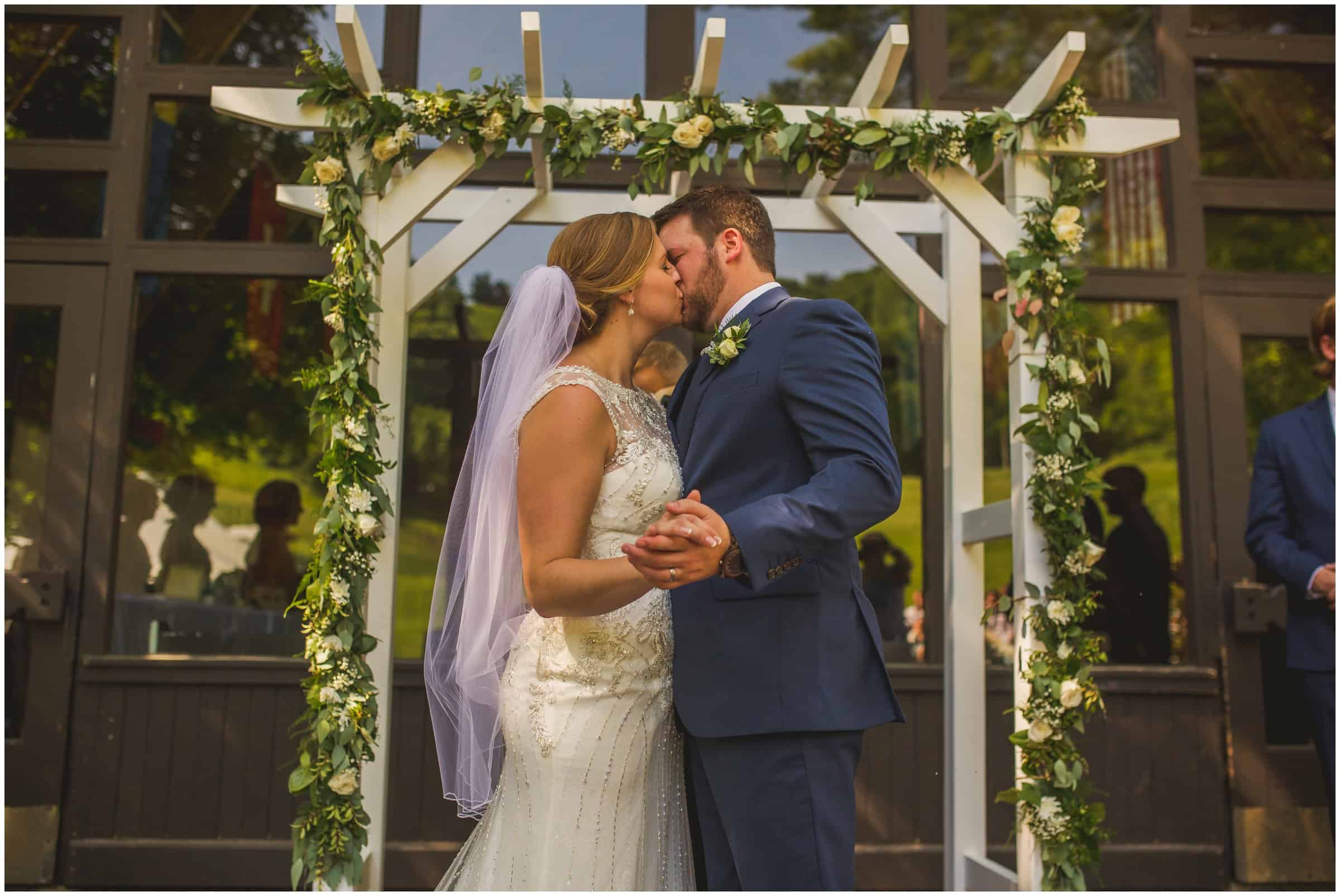Mt La Crosse Wisconsin Wedding Box Car Photography