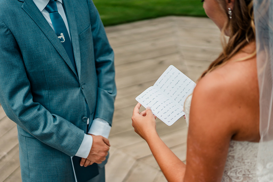 barn-at-copper-creek-private-vows-closeup.jpg