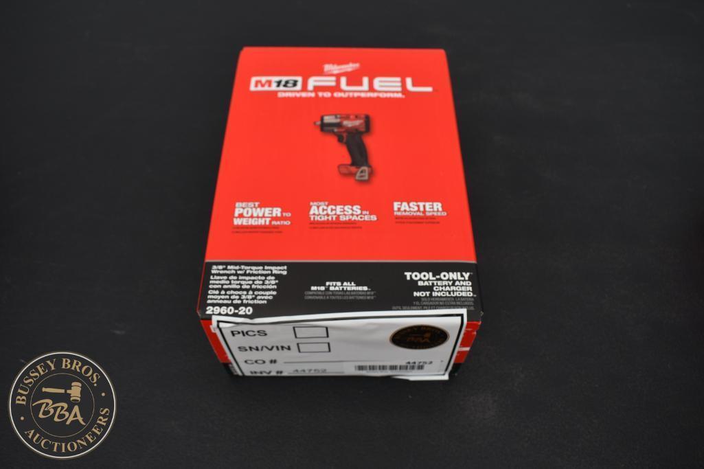 Battery pack for power tools, compatible with M18 FUEL series.
