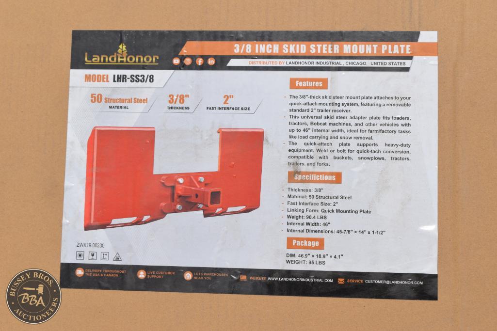 Heavy-duty 3/8 inch skid steer mount plate for loaders and attachments.