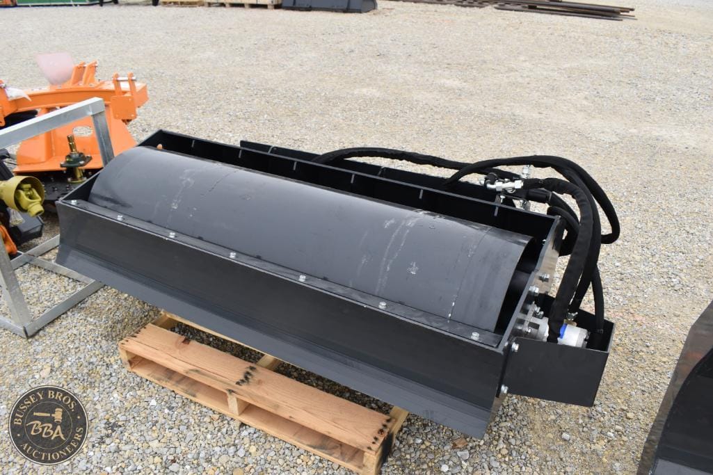 Heavy-duty excavator bucket for sale at Bussey Bros Auctioneers, ideal for construction and excavati.