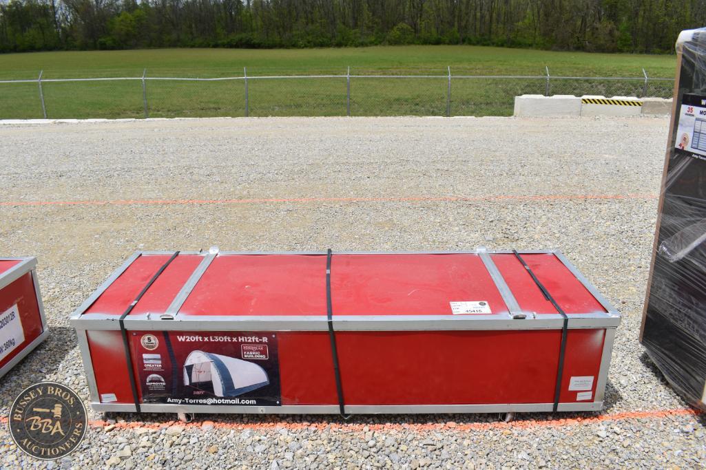 Portable BBQ grill for outdoor cooking, perfect for events and gatherings.
