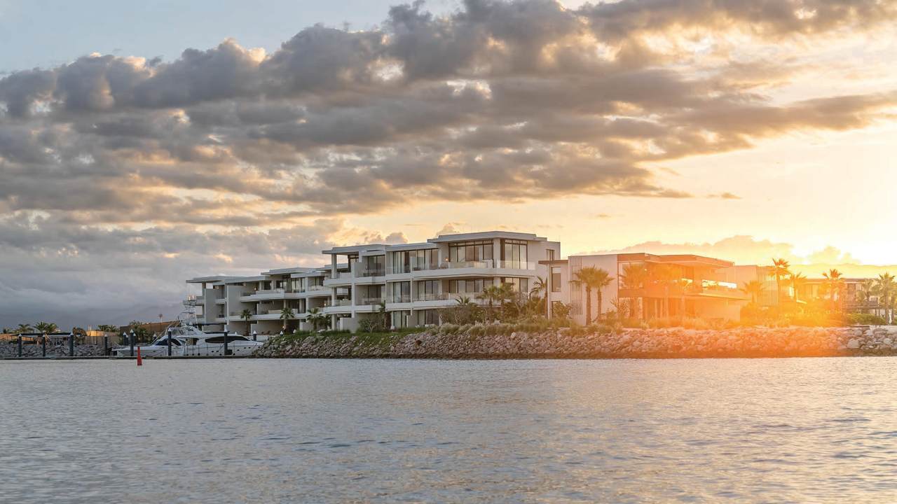 Four Seasons Marina Residence 1-21 — Beachfront Condo For Sale, East Cape