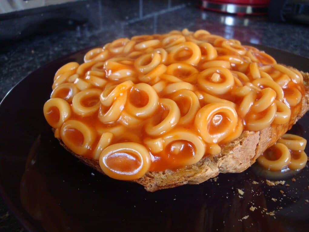 spaghetti on toast 