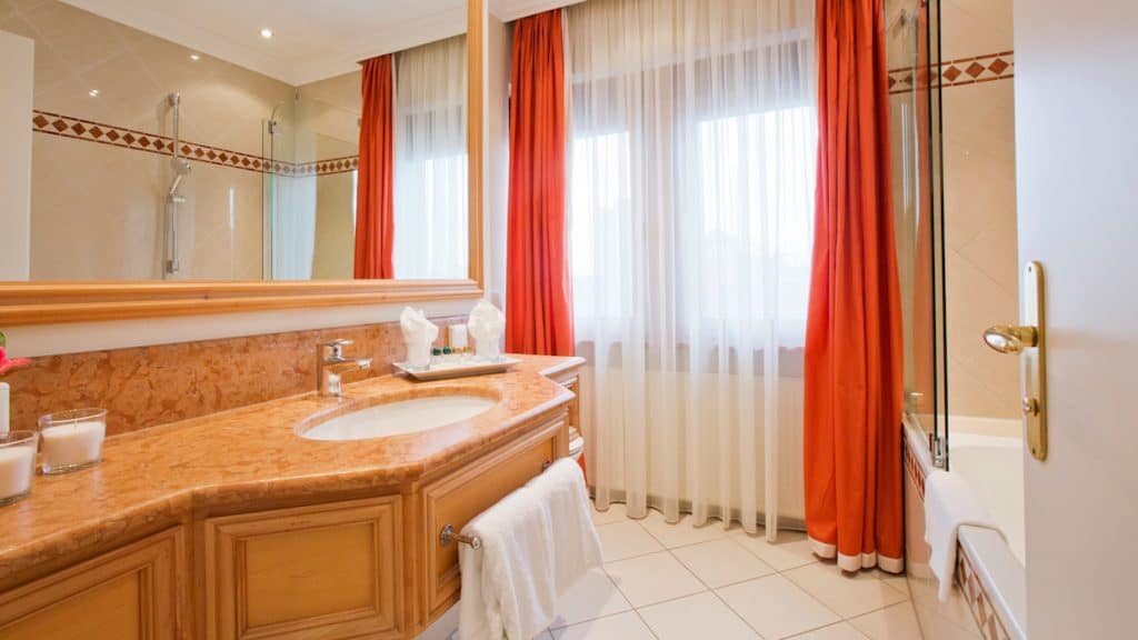 Bathroom Suite