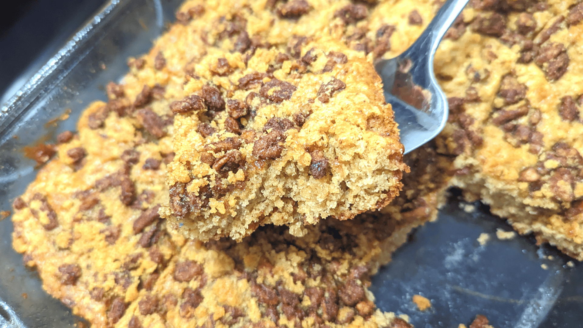 maple sugar banana cake baked in 9*12 pan with candied maple pecan streusel