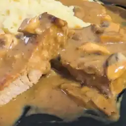 pork loin chops in mushroom gravy