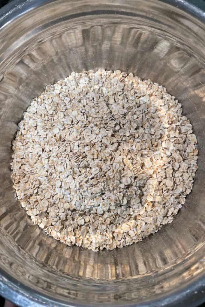 measure oats into mixing bowl
