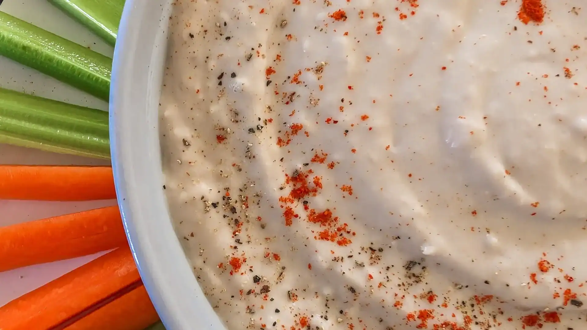 easy white bean hummus with roasted garlic