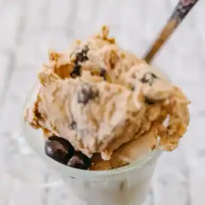 close up recipe card photo of coffee ice cream