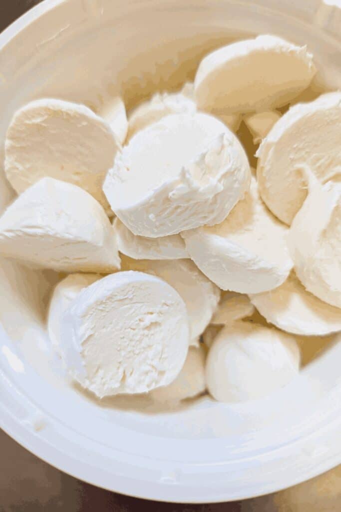bocconcini cheese sliced in tub