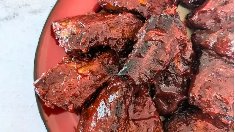 featured image of the sauced bbq ribs