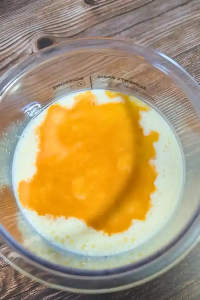 adding rum extract to eggnog in ice cream pint