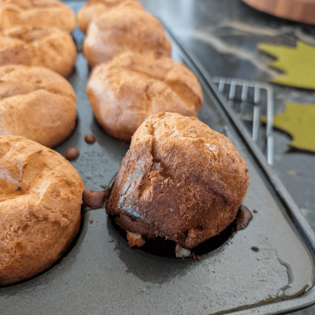 botton of popover from pan