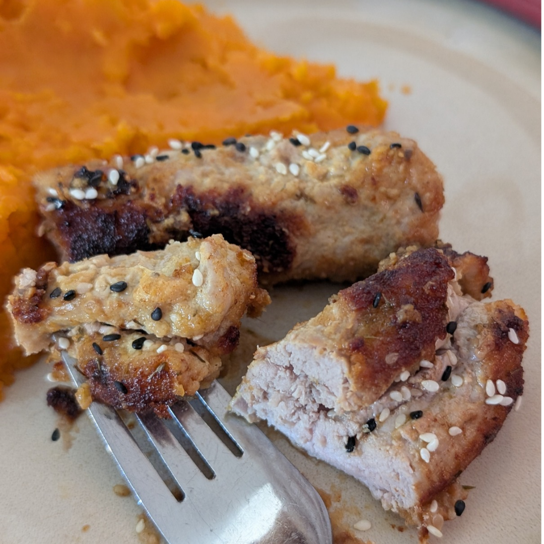 juicy zatar pork tenderloin