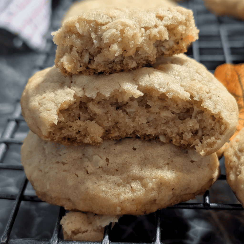 soft maple oatmeal cookies (1)