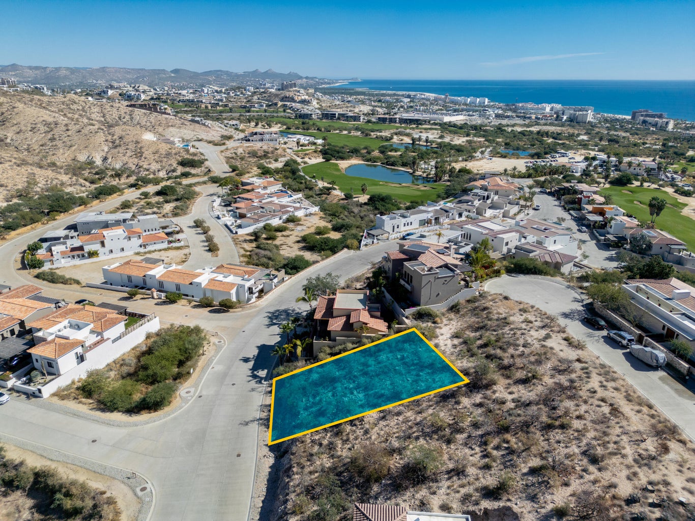 Los Valles Lot 15, Los Valles, Club Campestre: View 1