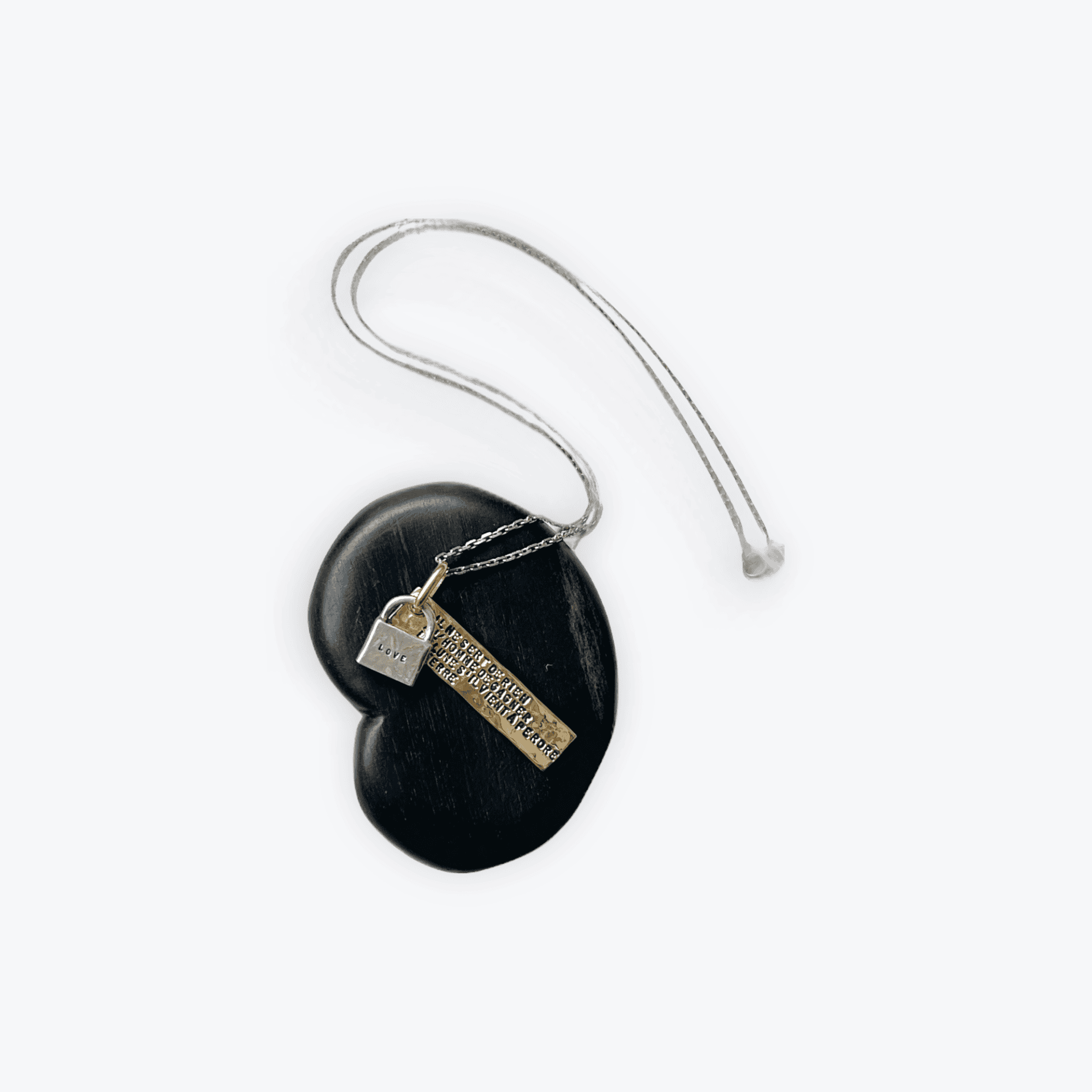 Pendentif Serge Thoraval cadenas plaque