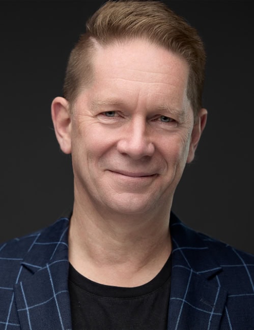 Simon Kriss keynote speaker headshot