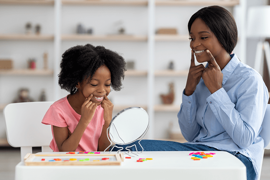 Speech therapist working with children in Fort Worth