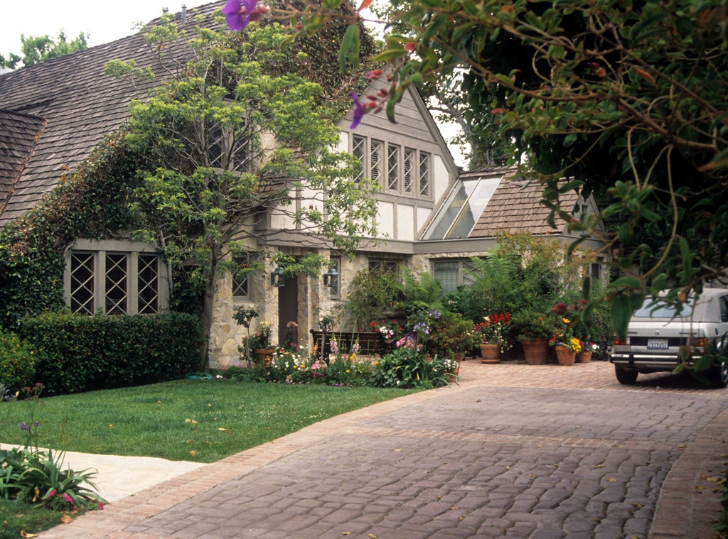 Exterior View of O.J. Simpson's Former Residence