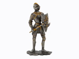 Dal Rossi Pewter WARRIOR SERIES - HOLDING AX IN