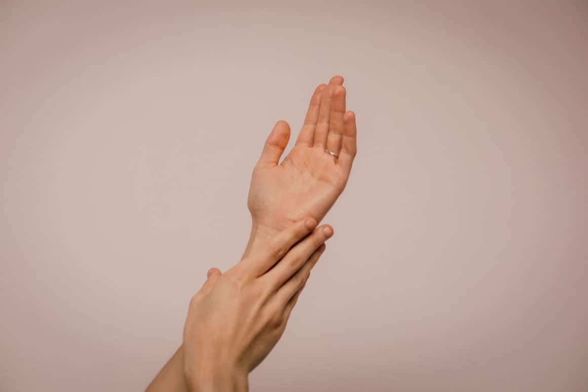 Clean hands Clean hands