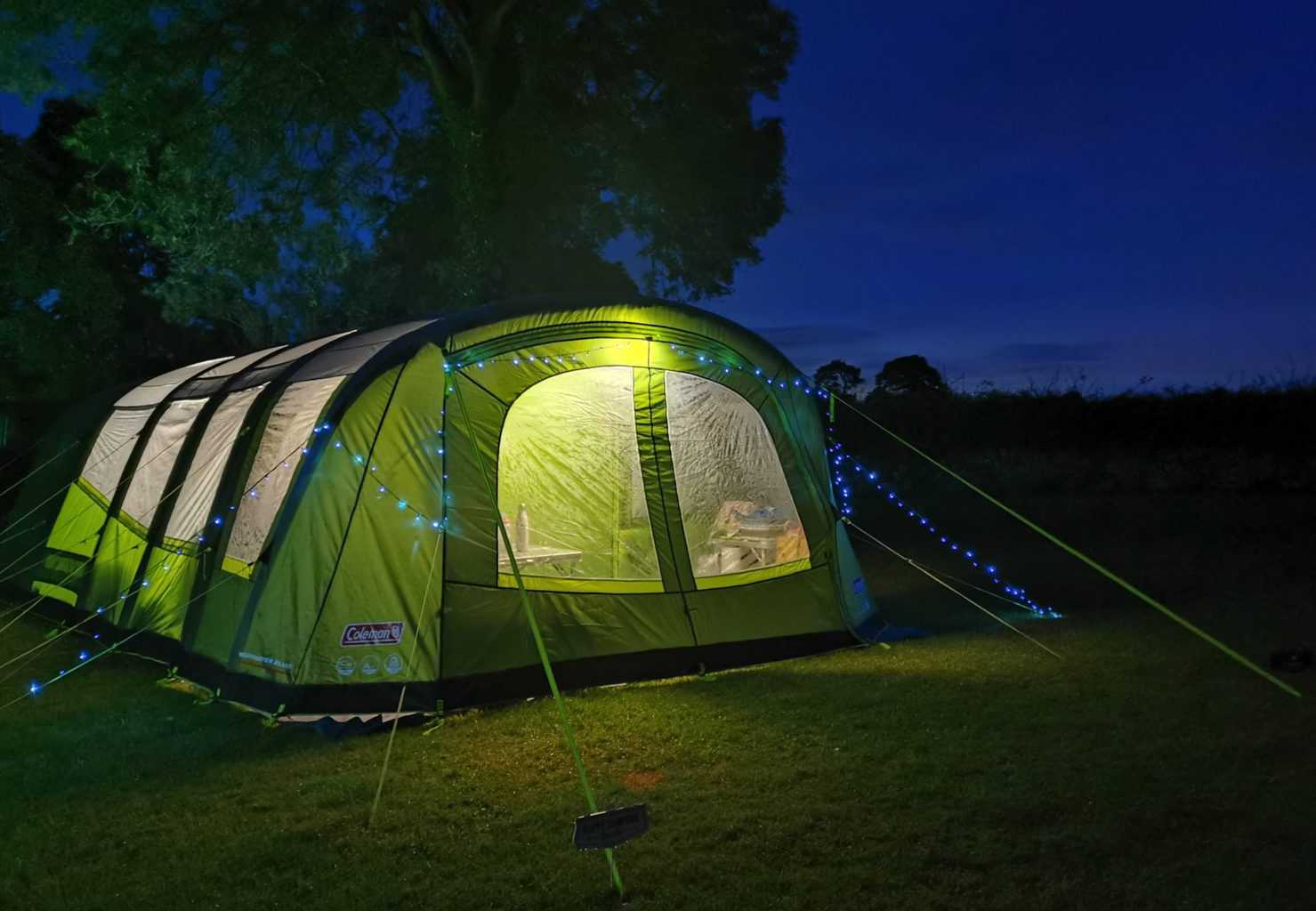 Coleman Weathermaster 8XL Air Tent