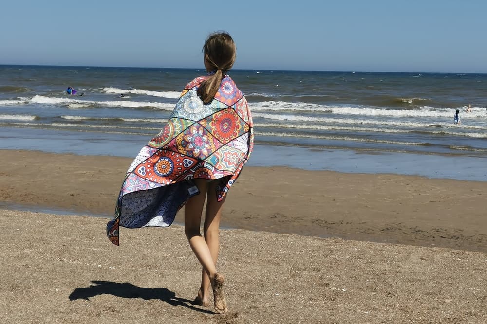 Tesalate Sand Free Towel Tesalate Sand Free Towel