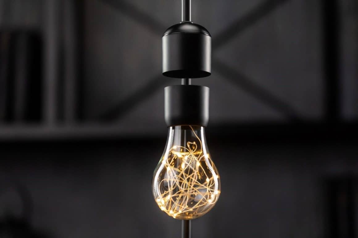 Gifts for Gadget Lovers: Gravita, the Levitating Lamp Gifts for Gadget Lovers: Gravita, the Levitating Lamp
