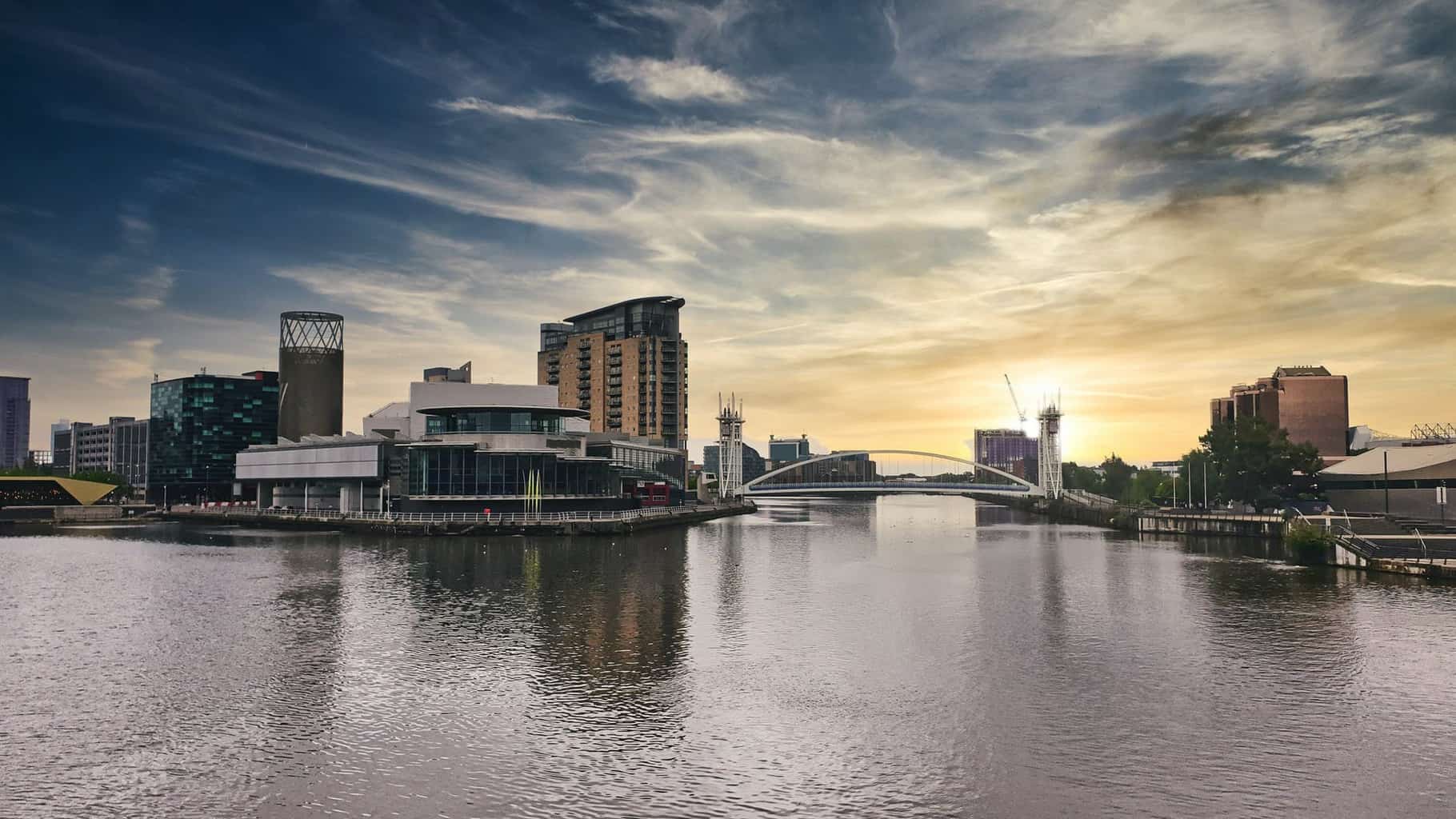 Make Manchester part of your UK staycation