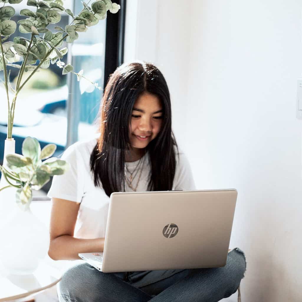 5 Ways To Protect Your Child While They Are Online