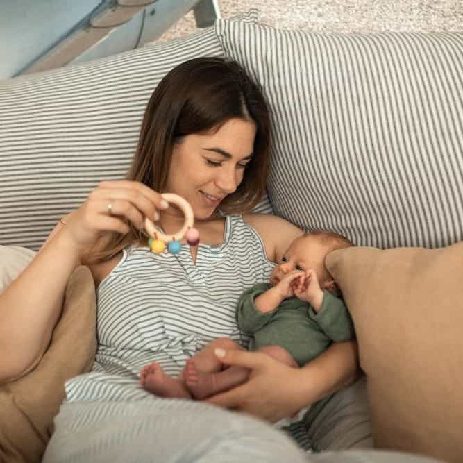 Postpartum doula