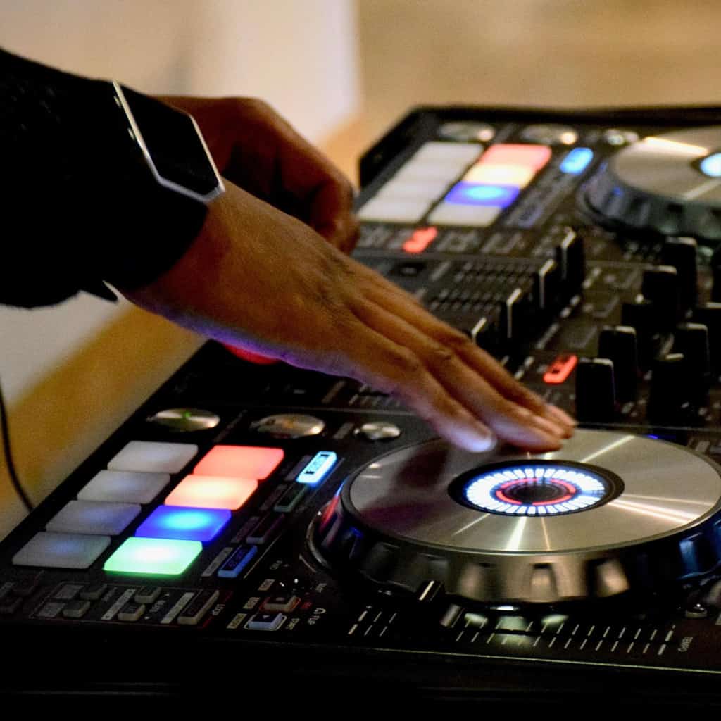 corporate event dj