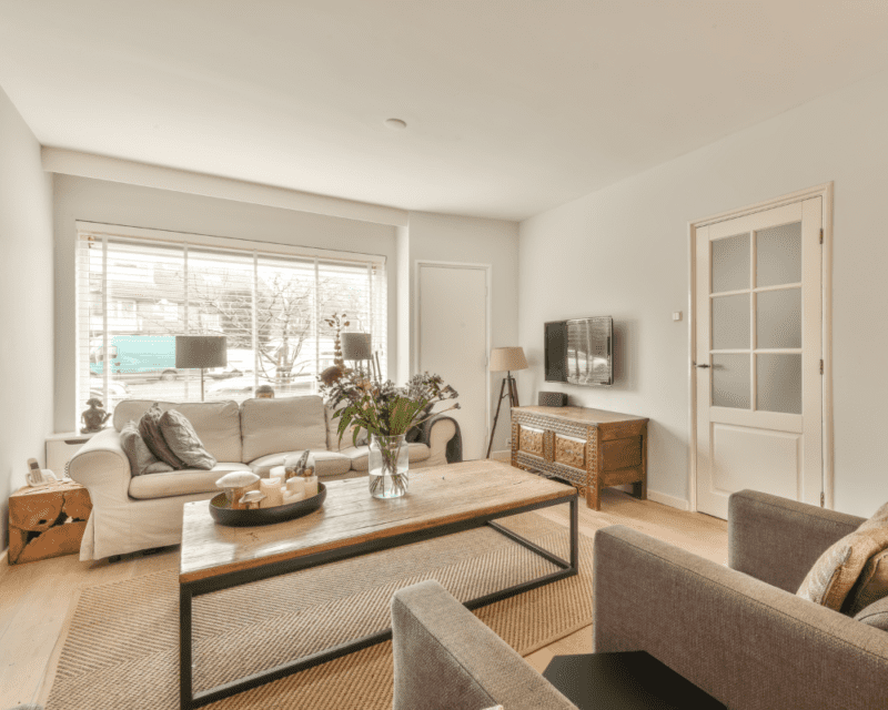 Minimal decor Minimal decor