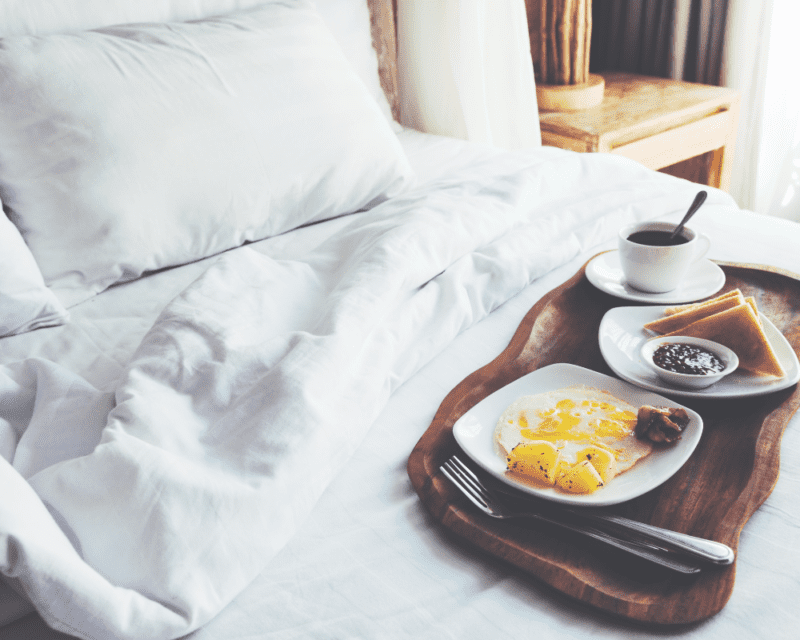 How Happy People Begin Their Mornings