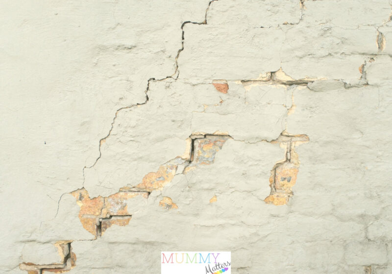 Signs of Foundation Problems Cracked wall