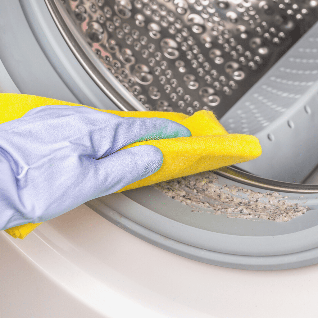 https://en.wikipedia.org/wiki/Limescale