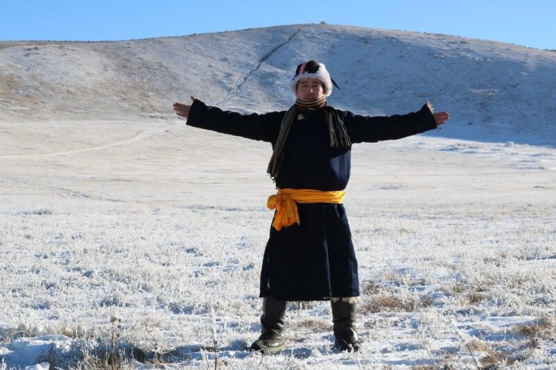 Best Mongolian Clothing Brands