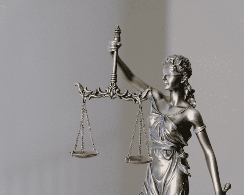 personal injury lawyer