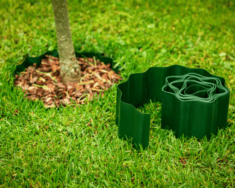 Lawn Edging Techniques