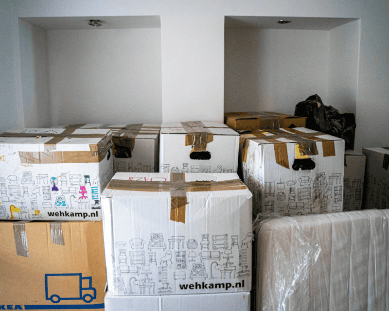 decluttering