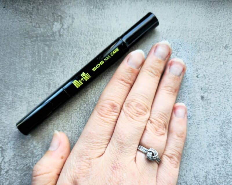 Nail growth serum