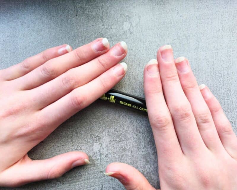 Nail growth serum