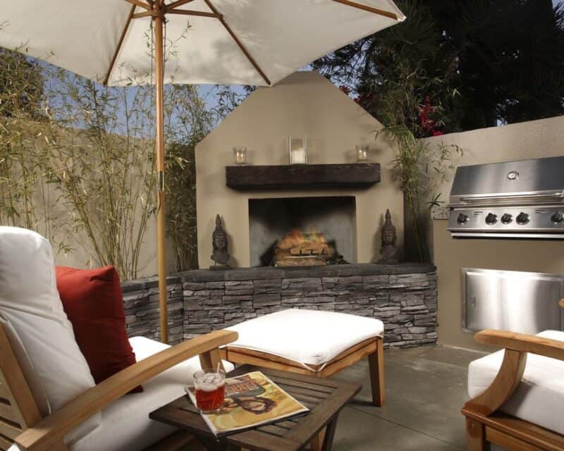 Outdoor living space