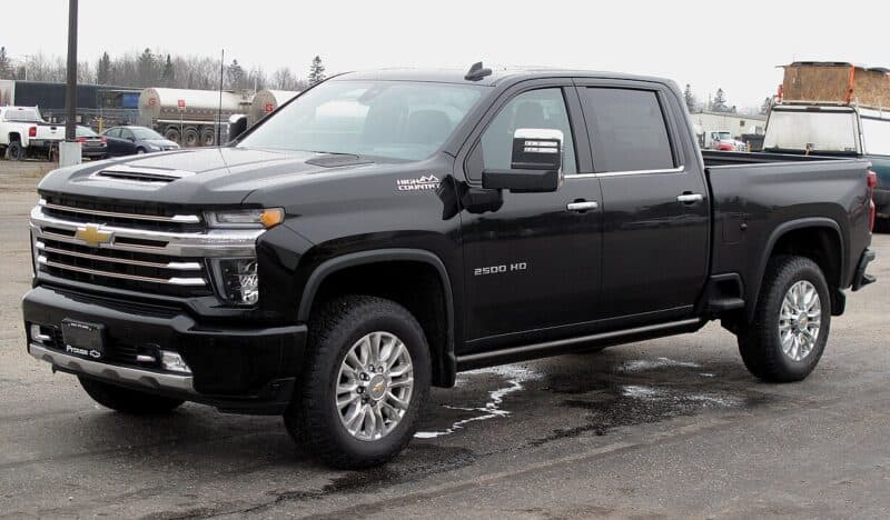 1231px 2022 Chevrolet Silverado 2500HD High Country Front Left 11 21 2021