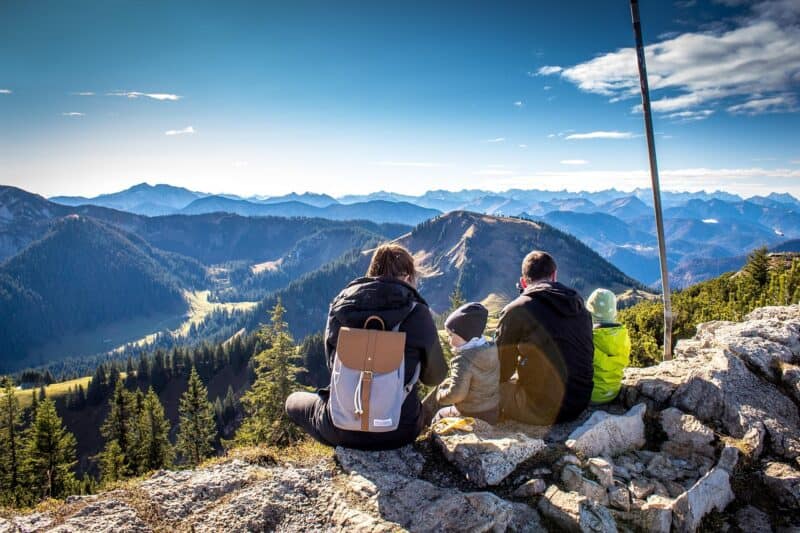 3 Ways Travel Tech Transforms Family Vacations and Eases Travel Worries