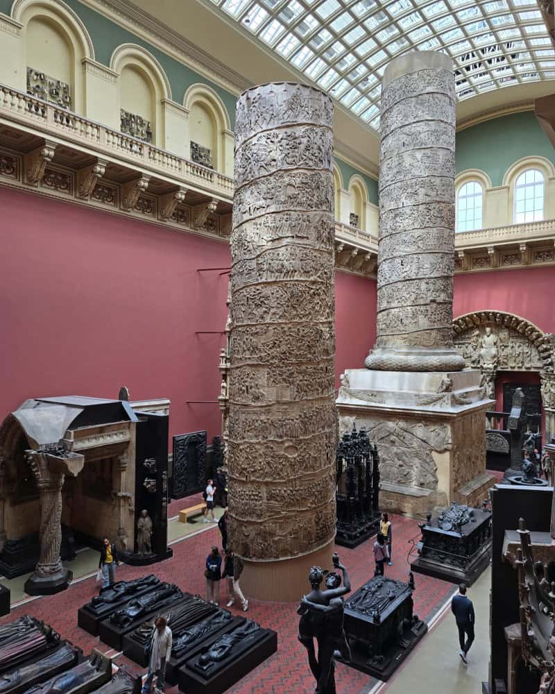 V&A