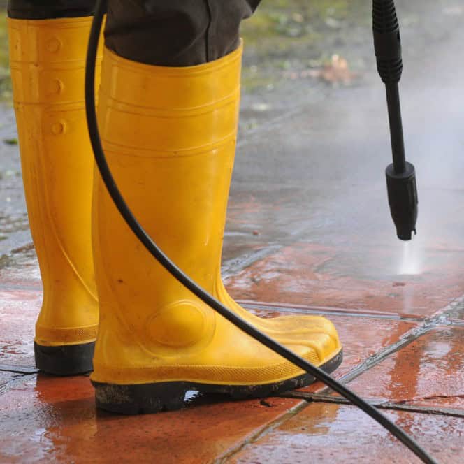 How to pressure wash pavers